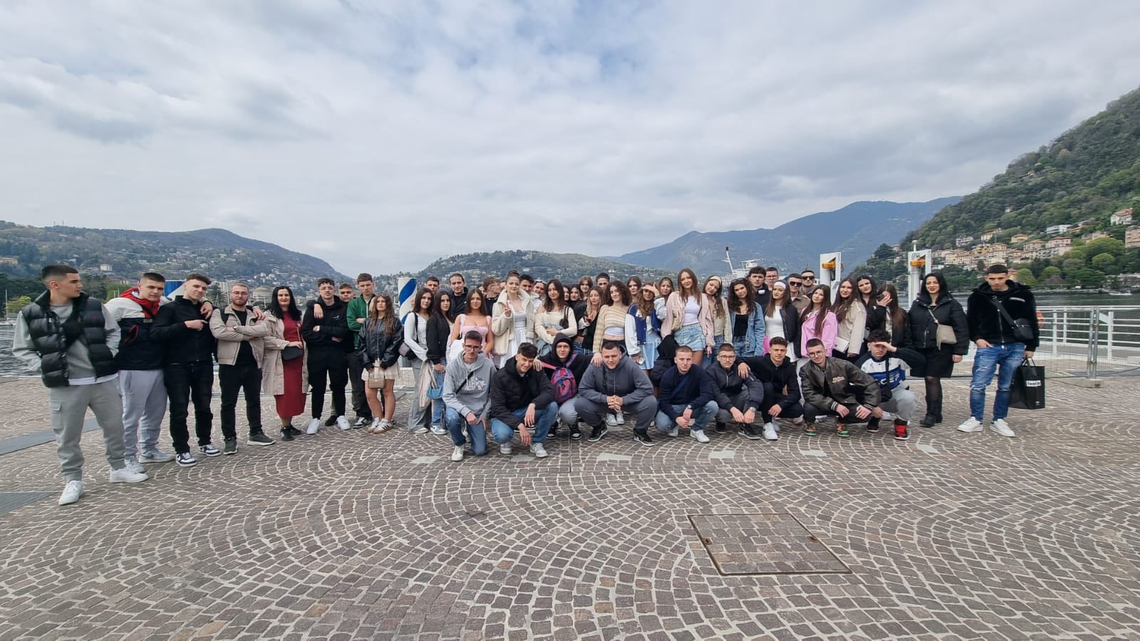 Ekskursion edukativ në Lake Como: Nxënësit e UBT International Smart Schools eksplorojnë historinë dhe kulturën italiane
